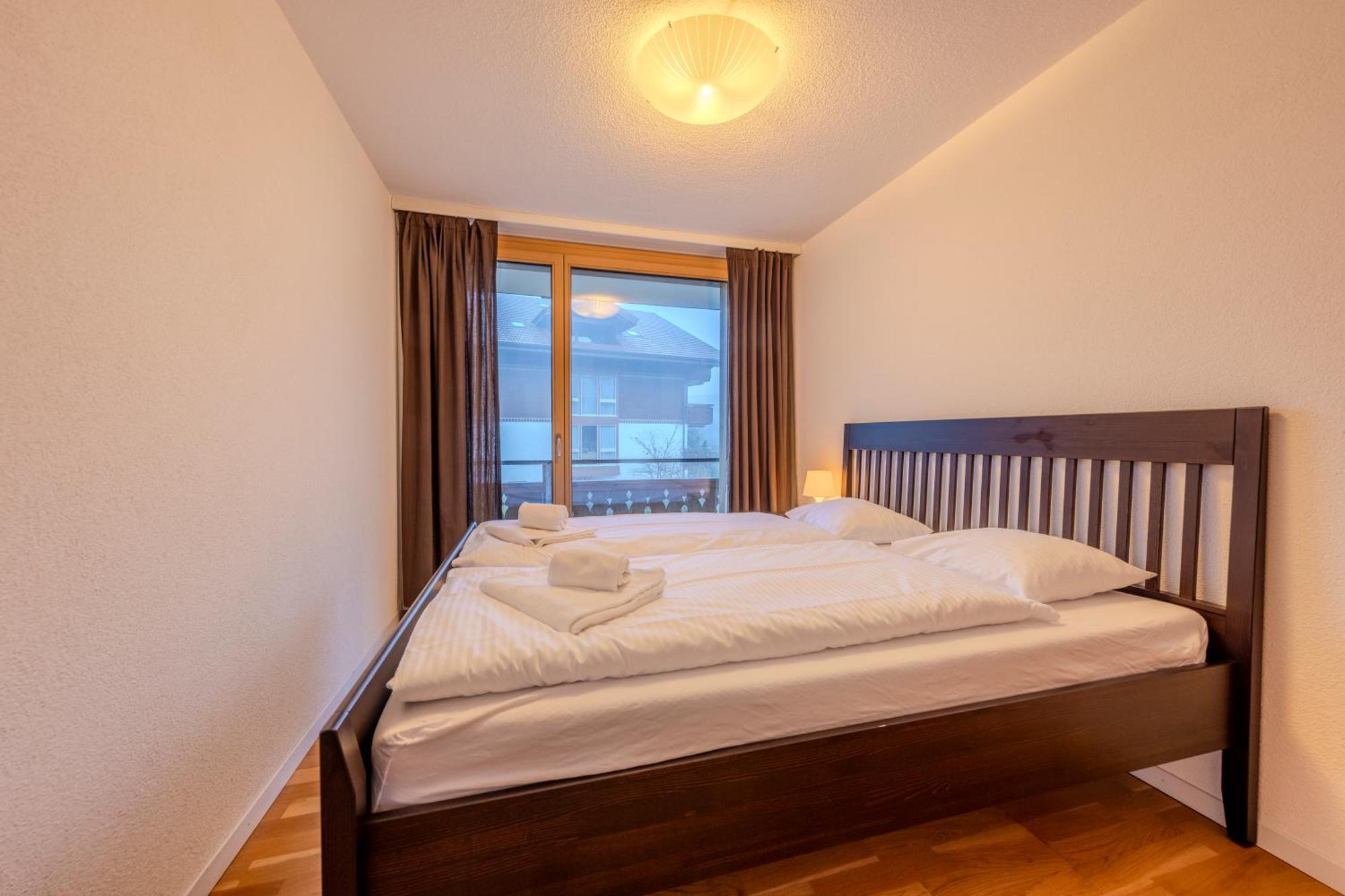 Chalet Apartments Iseltwald *